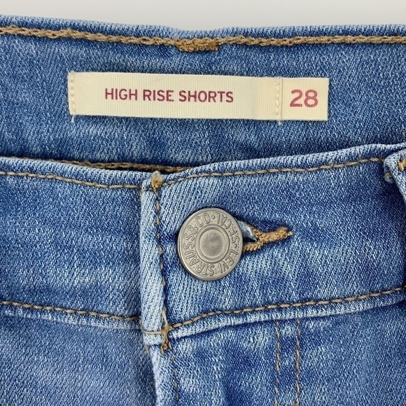 LEVIS HIGH RISE JEAN SHORTS SIZE 28 - Picture 2 of 5